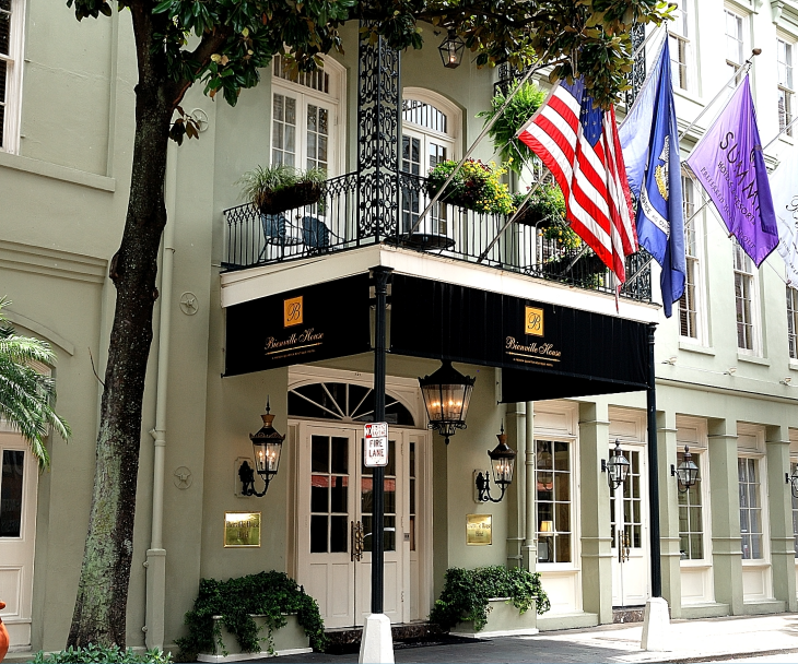 Bienville House Hotel in New Orleans | Tour Louisiana